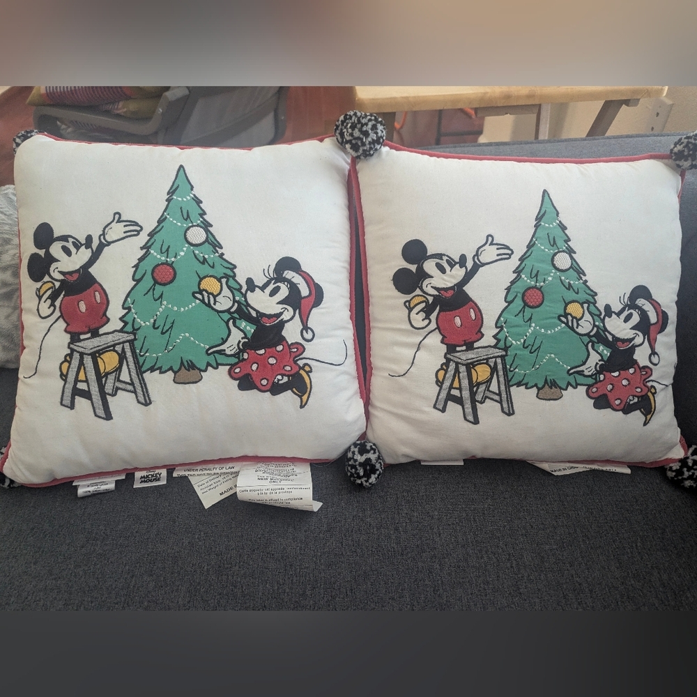 Pottery Barn Kids Holiday Disney Mickey And Minnie Mouse Pillows - Picture 1 of 5